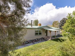 211 W Bush St, Carlin, NV 89822
