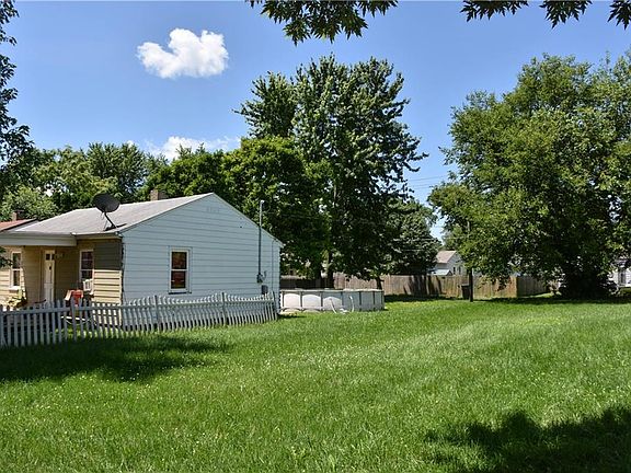 4th image of 1724 Dawson St