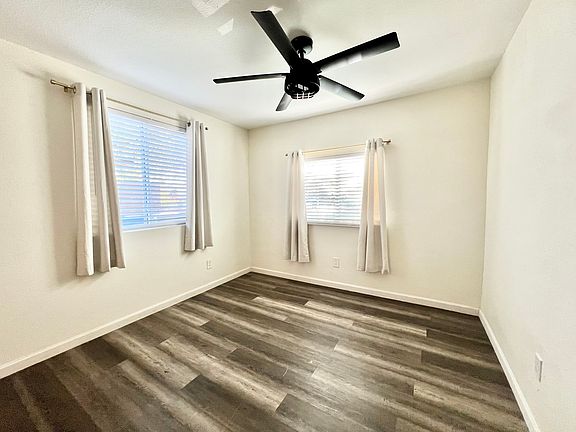 5th image of 3522 W La Salle St
