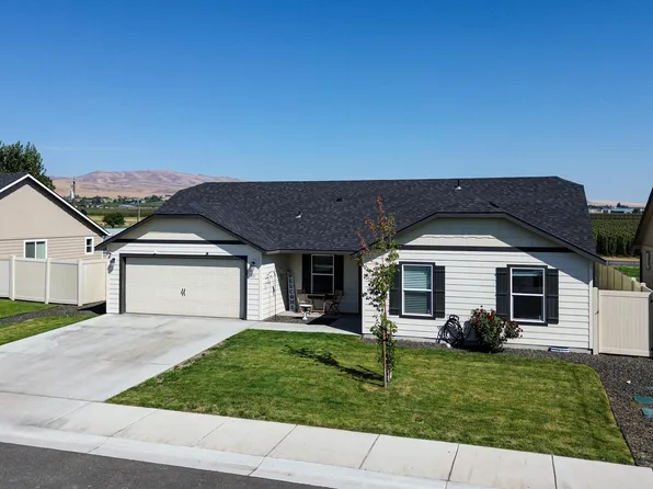 511 Lacoursiere St, Moxee, WA 98936