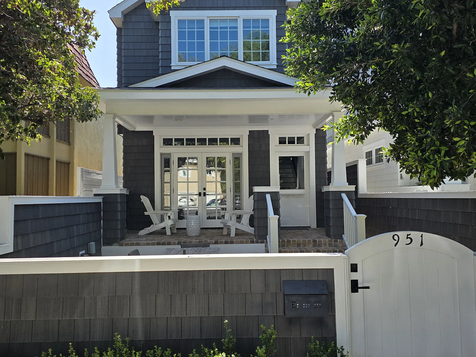 4 bed, 4.5 bath, 2200 sqft, $9,500 — Photo 1