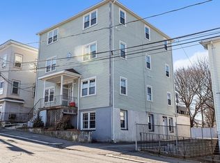 11 Columbia Rd APT 7, Wakefield, MA 01880