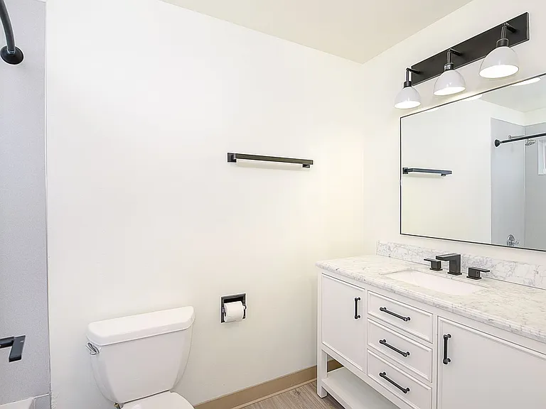 Northlink Apartments — Photo 85