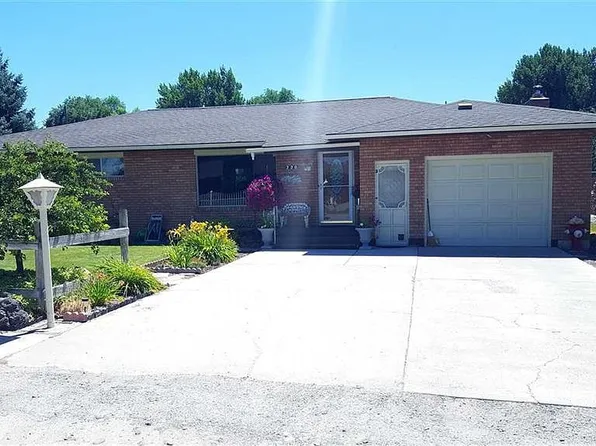 220 Highland Dr, Paul, ID 83347