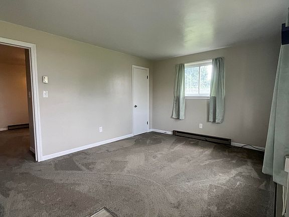 3rd image of 535 E Virginia Ave