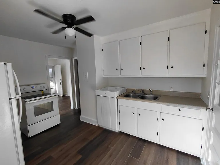129 Hendrix St #3 — Photo 6