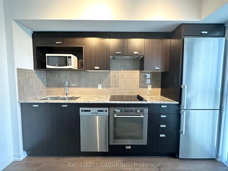 275 Village Green Sq #2217 — Photo 2