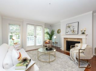 1023 Wolfe Ave #306, Vancouver, BC V6H1V6