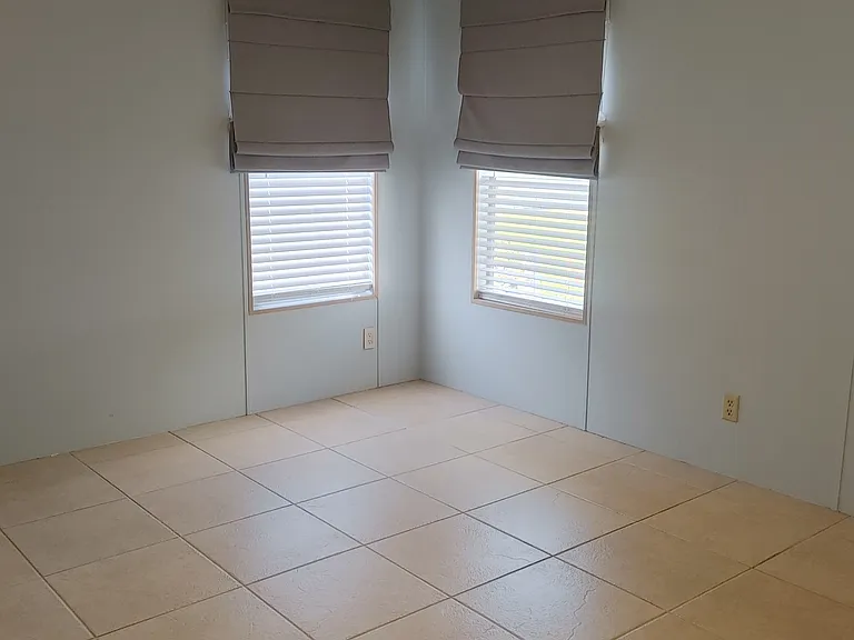 7629 Chasta Rd — Photo 16