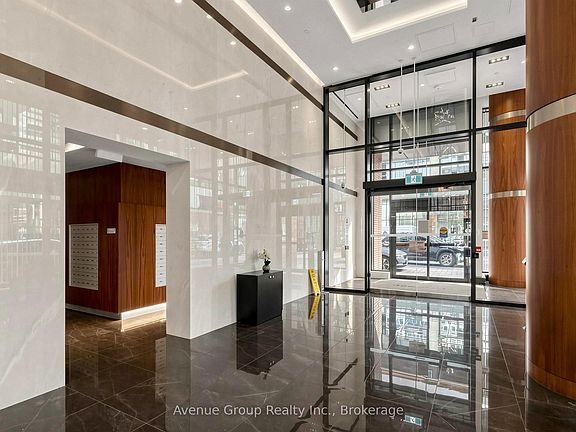 5th image of 19 Bathurst St #1105