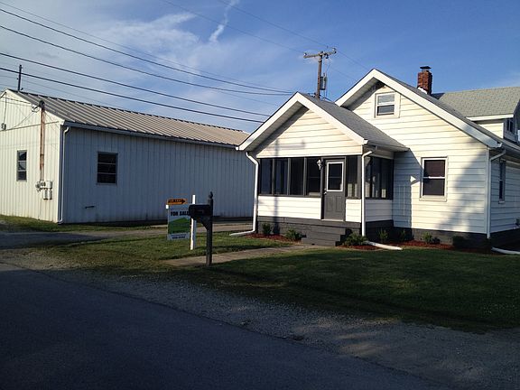5th image of 1221 S Whitcomb Ave