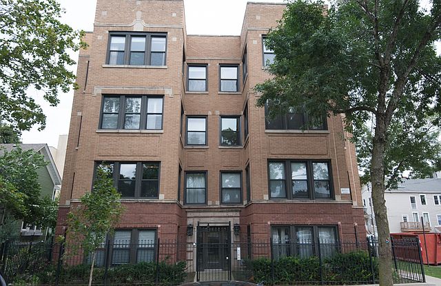 1st image of 1901 N Humboldt Blvd APT 2