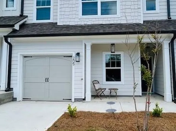 205 Towhee Dr, Ball Ground, GA 30107