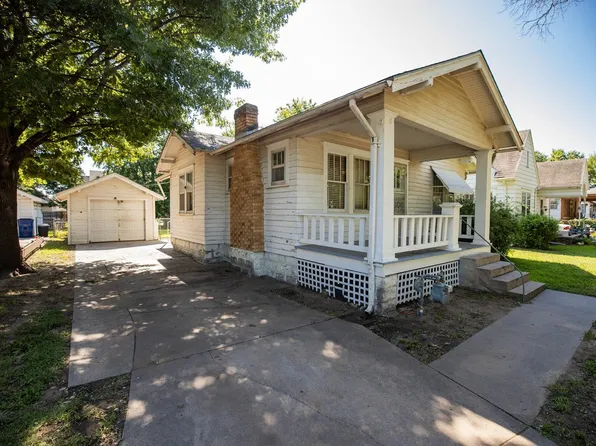 808 S Ash St, Wichita, KS 67211