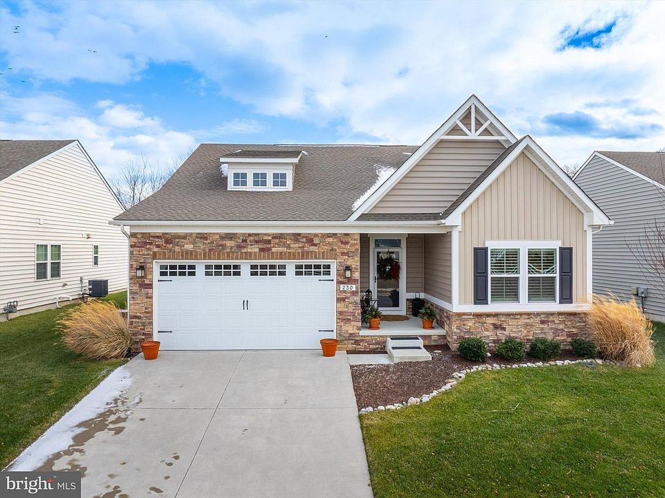 1st image of 230 Anglesey Dr