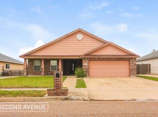 2422 Luzius Dr, Corpus Christi, TX 78418