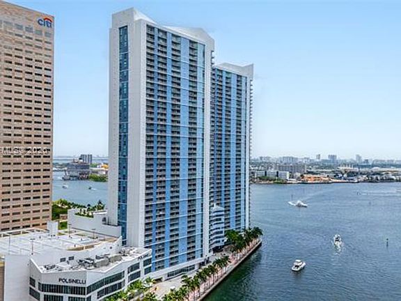 3rd image of 325 S Biscayne Blvd #Cu-2219