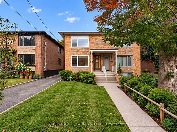 2nd image of 85 Victoria Park Ave