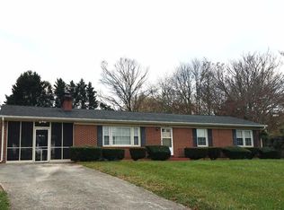 7125 Meadowbrook Rd, Lynchburg, VA 24502