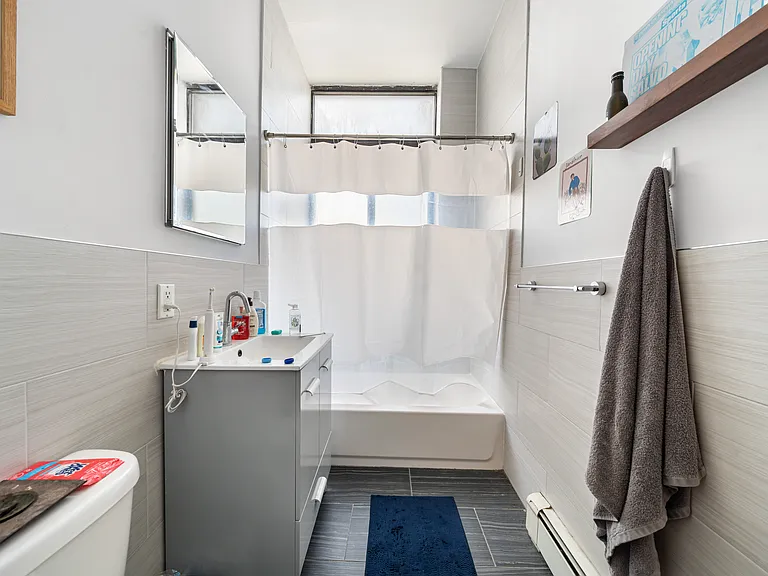714 Seneca Ave #401 — Photo 18