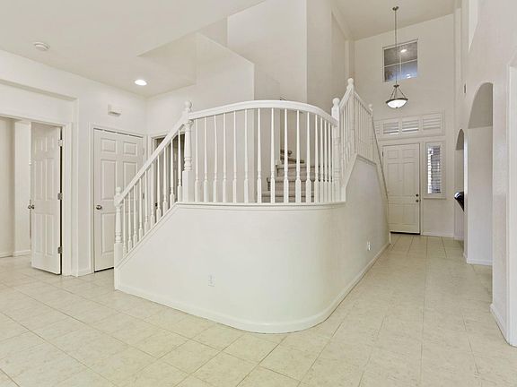 5th image of 1824 Belmont Pl