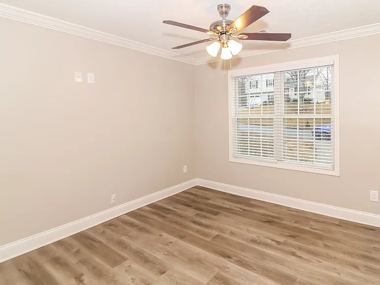 140 Birch Rill Dr — Photo 13