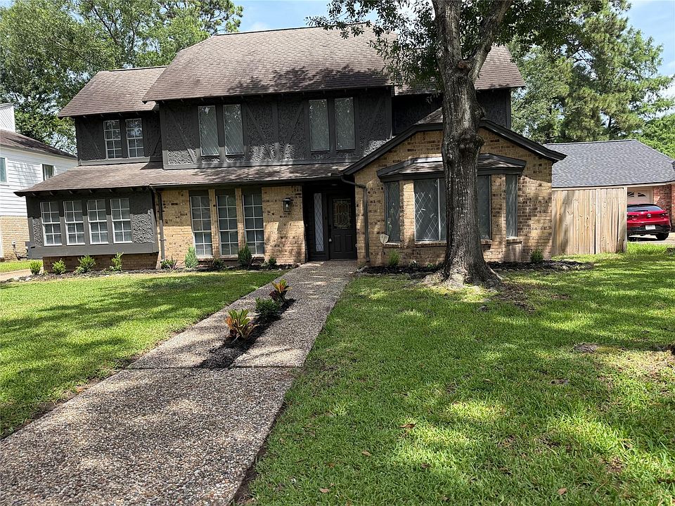 1st image of 3518 Creekbriar Dr
