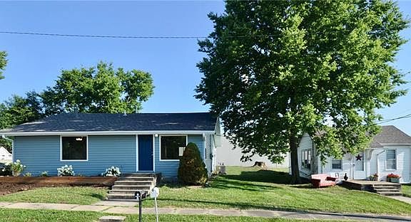 2nd image of 401 S 1st St