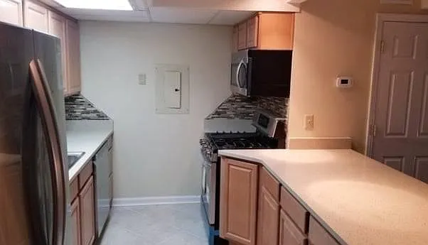 1420 Wabash Ave #1420 — Photo 8