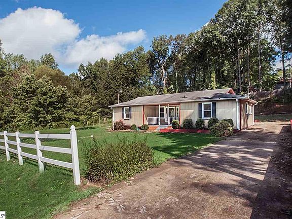 2nd image of 135 Camden Dr