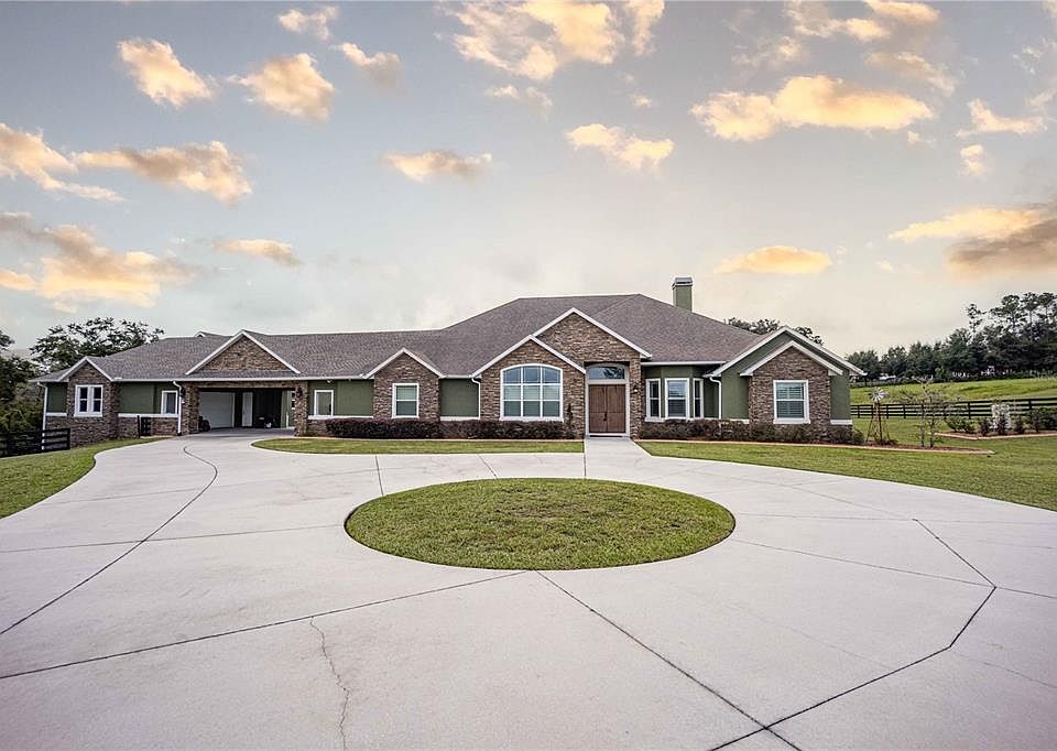 1st image of 5708 Woods View Ct