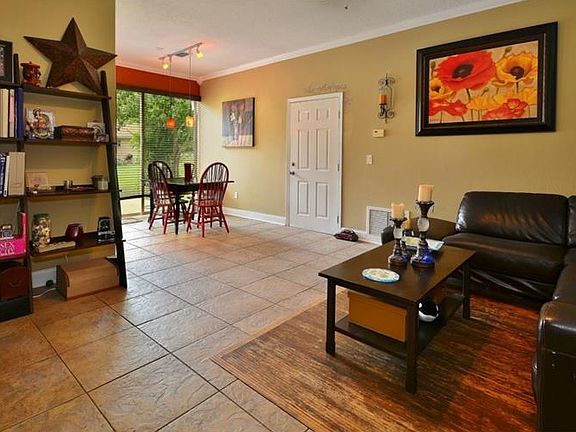 2nd image of 2024 Quail Hollow Dr