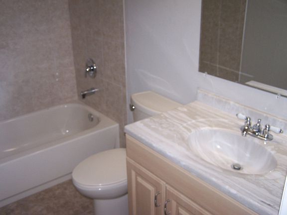 4th image of 2311 W Clifton St