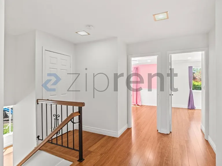 44 Bridlepath Ct — Photo 20