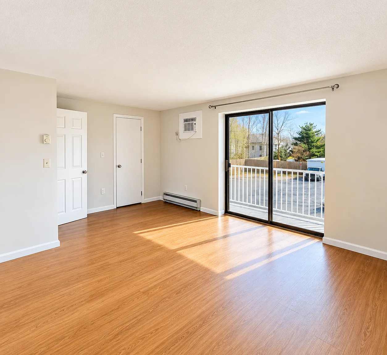1 bed, 665 sqft, $1,900 — Photo 1