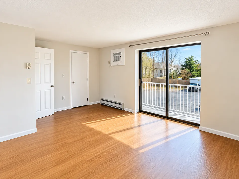 1186 Worcester Rd #921