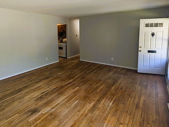 4th image of 6002 Sunridge Dr