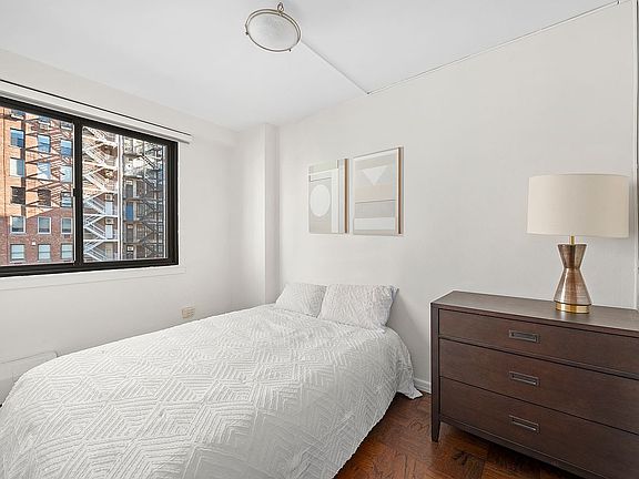 5th image of 16 W 16th St APT 10VN