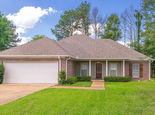 163 Notting Hill Pl, Canton, MS 39046