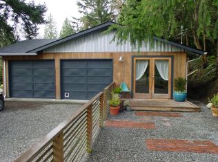 10725 SW 110th St, Vashon, WA 98070