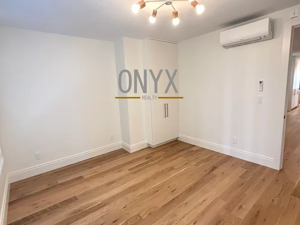 68-15 62nd Street image 10 of 20