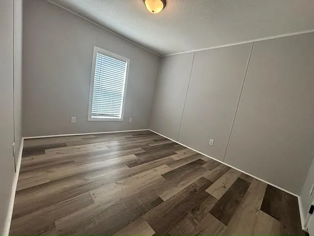 4000 24th St N #611 — Photo 5