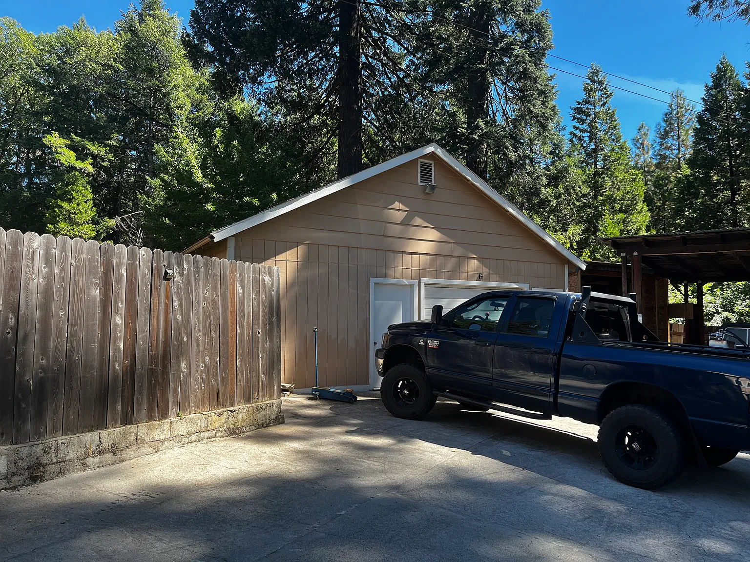 3 bed, 1608 sqft, $2,100 — Photo 3