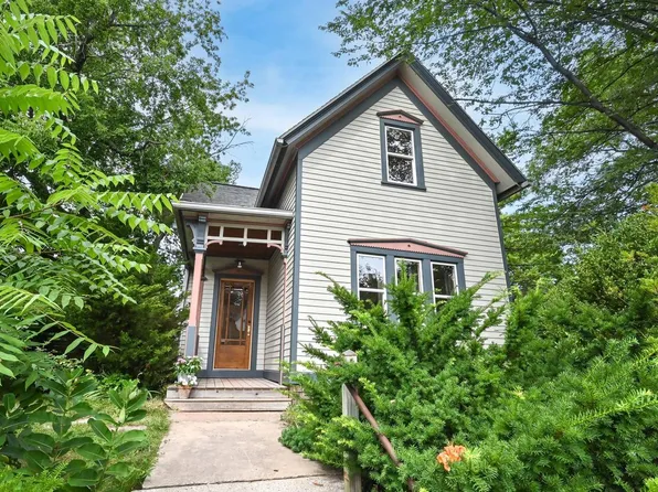 2323 North Holton STREET, Milwaukee, WI 53212