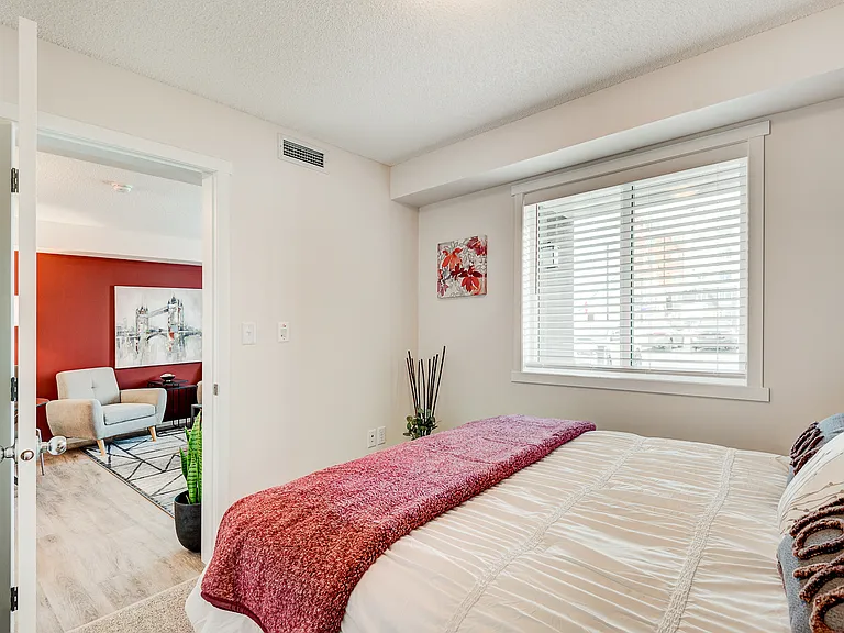905 Evanston Dr NW — Photo 44