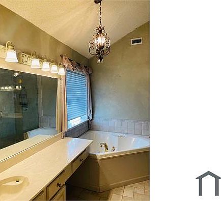1st image of 2810 Country Villa Cir