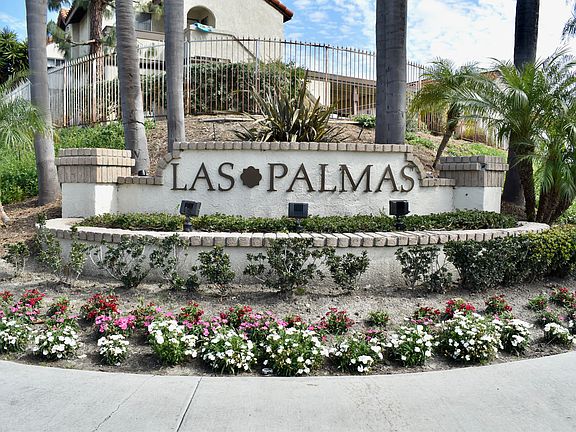 Las Palmas Community