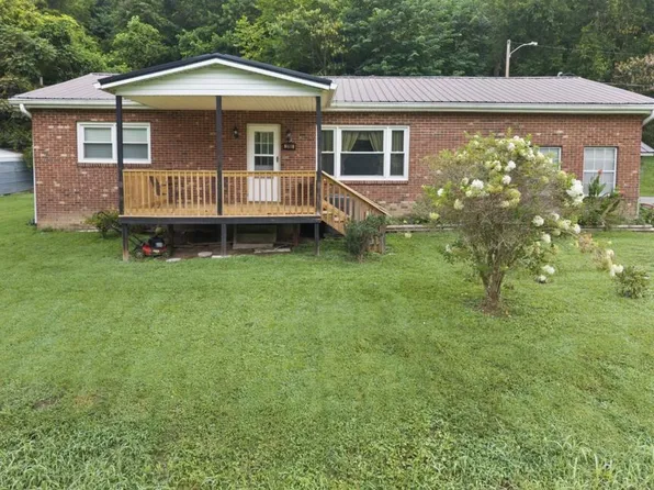 3783 State Highway 476, Clayhole, KY 41317