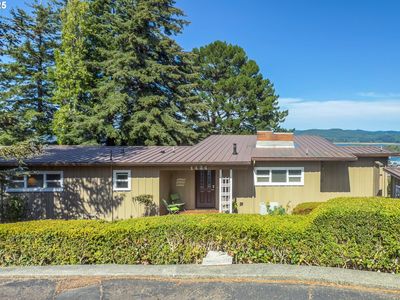 1434 Hillside Ct, Coos Bay, OR, 97420