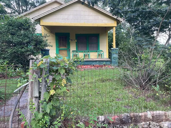 518 Ridge Rd, Greenville, AL 36037